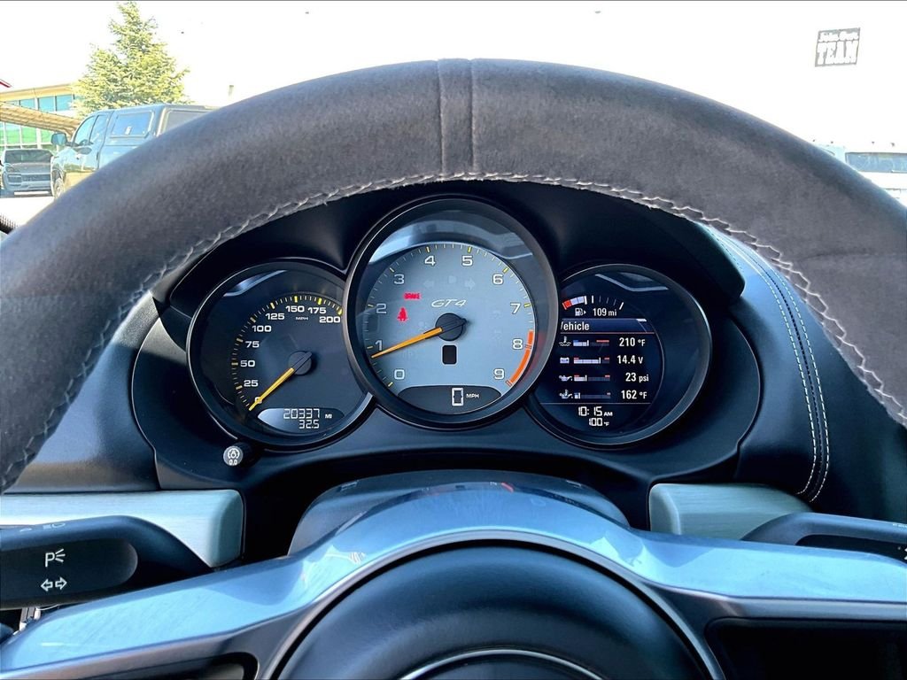 Used 2016 Silver Porsche GT4 image 25