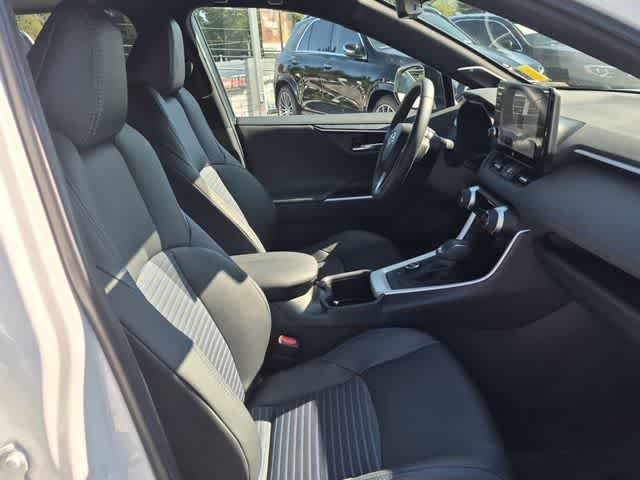 Used 2023 Wind Chill Pearl/Midnight Black Metallic Toyota Hybrid XSE image 21