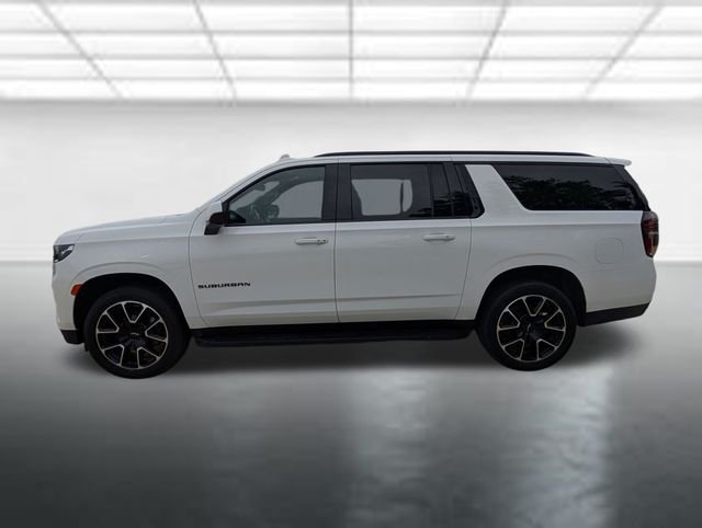 Used 2024 Summit White Chevrolet RST image 29