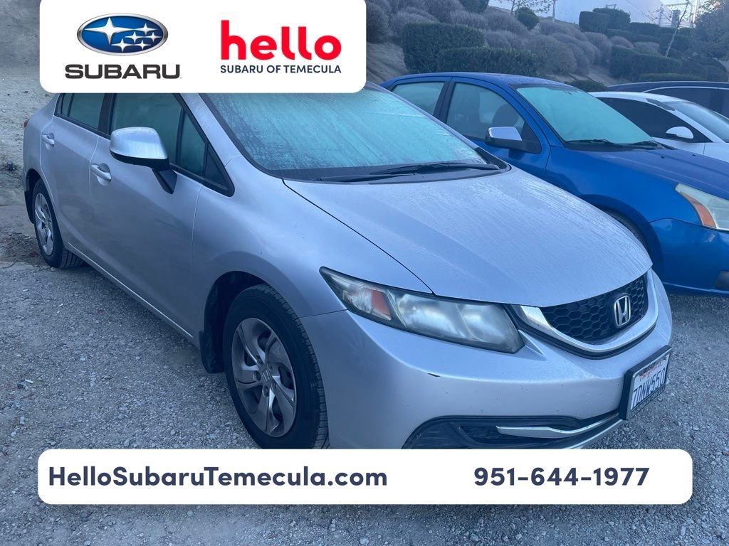 Used 2013 Alabaster Silver Metallic Honda LX image 1