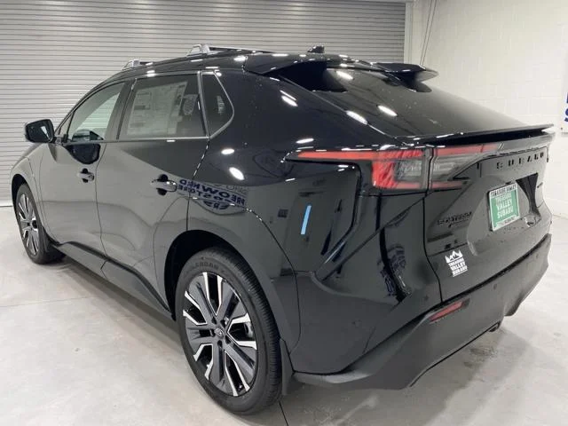 New 2026 ASTRO BLACK MICA Subaru Limited XT image 6