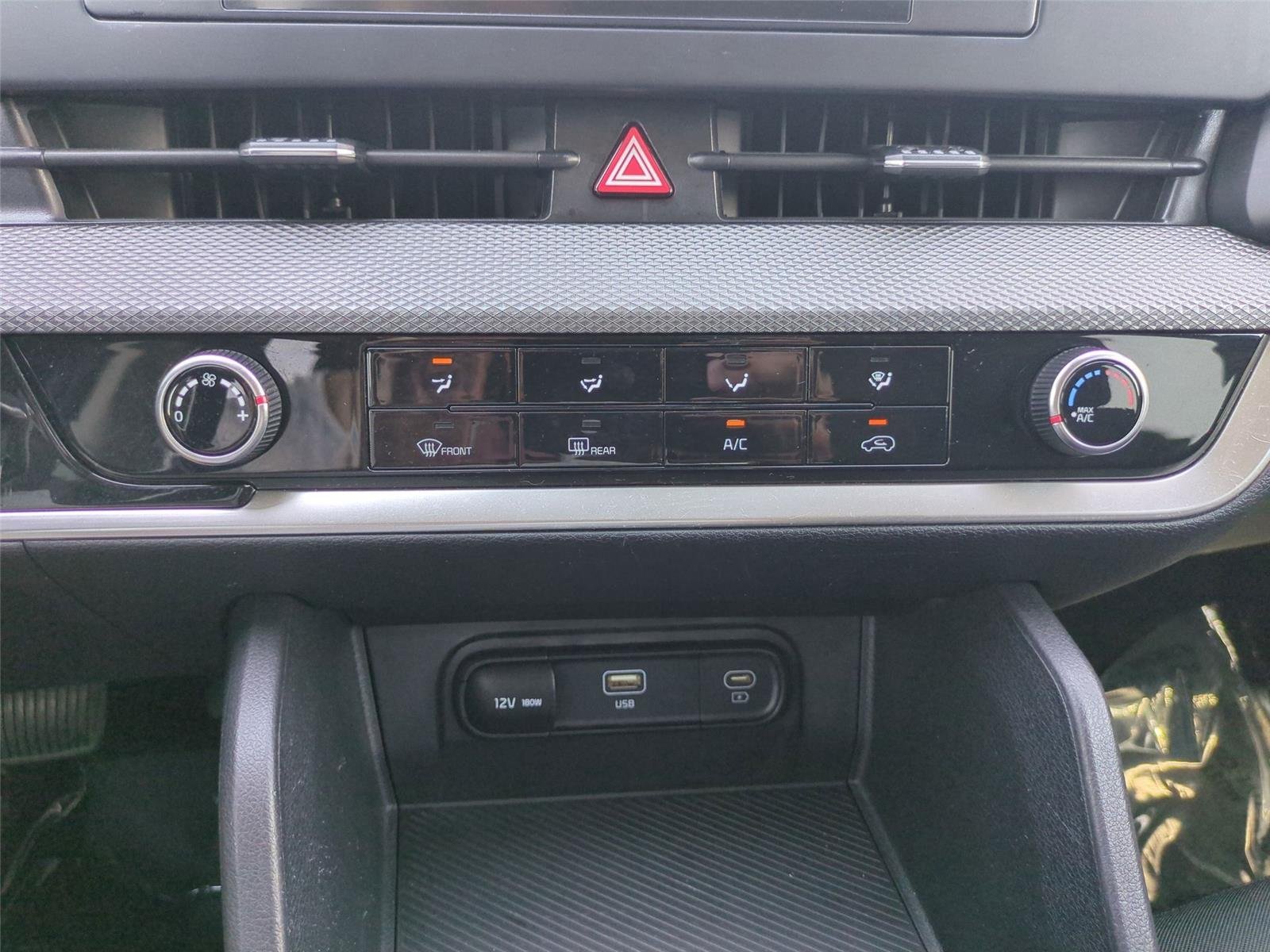Used 2023 Gravity Gray Kia LX image 27