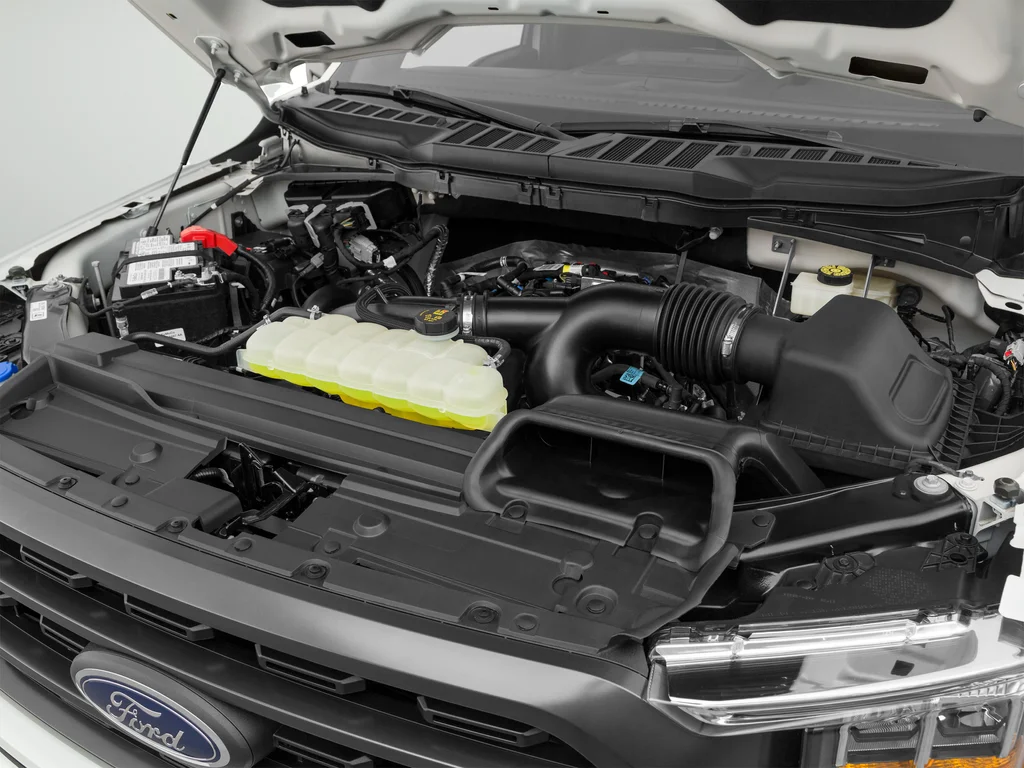 Used 2022 White Ford XLT image 13