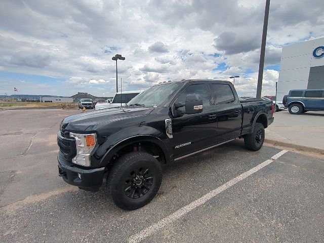 Used 2022 Black Ford Lariat image 2