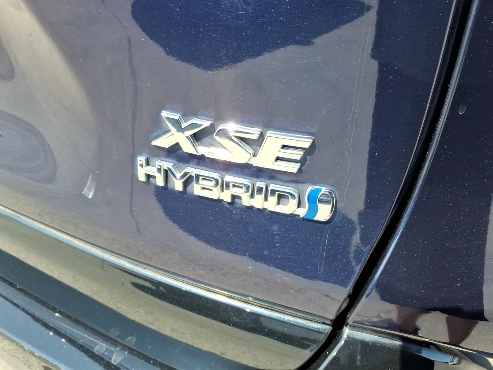Used 2019 Blue Toyota XSE image 9