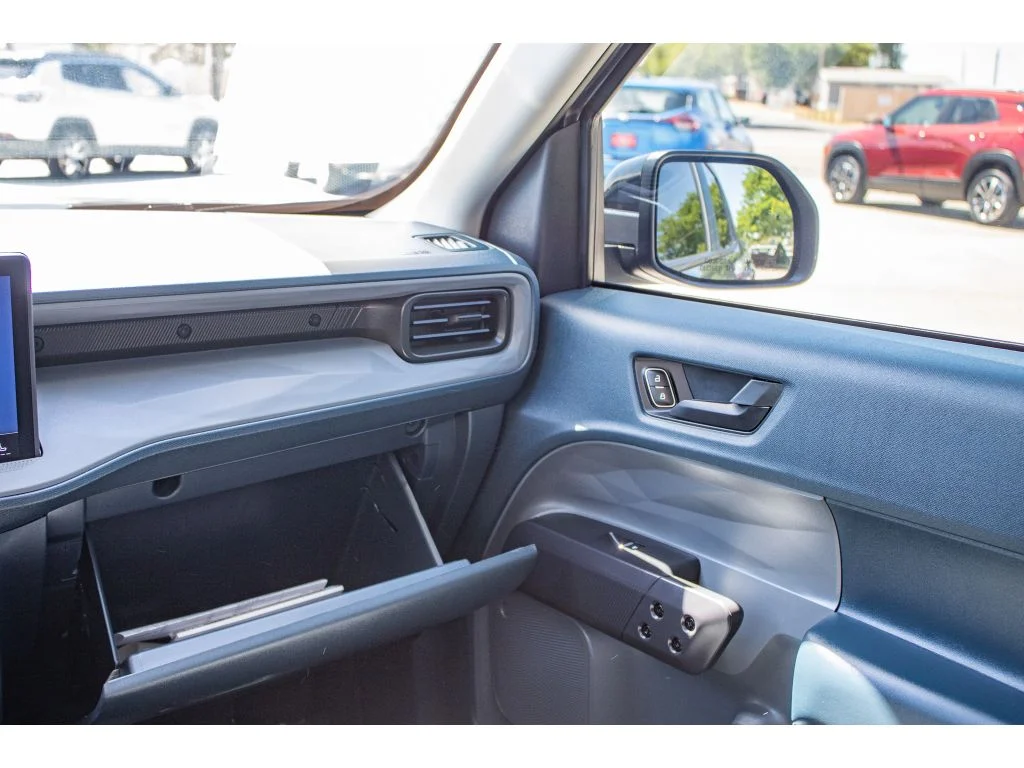 Used 2025 Carbonized Gray Metallic Ford XLT image 51