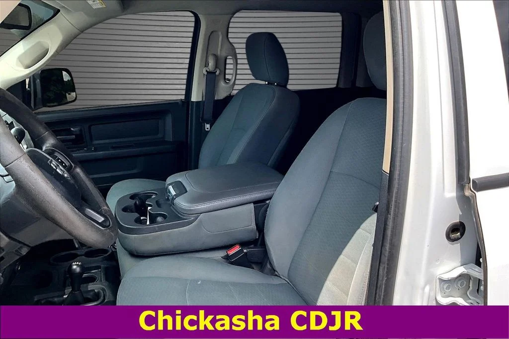 Used 2016 White Ram Tradesman image 22