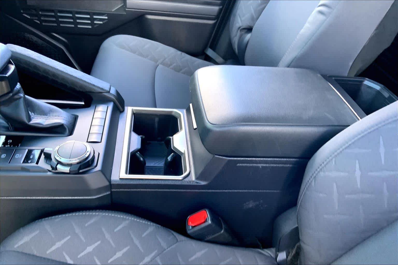 Used 2026 Ice Cap Toyota SR5 image 14