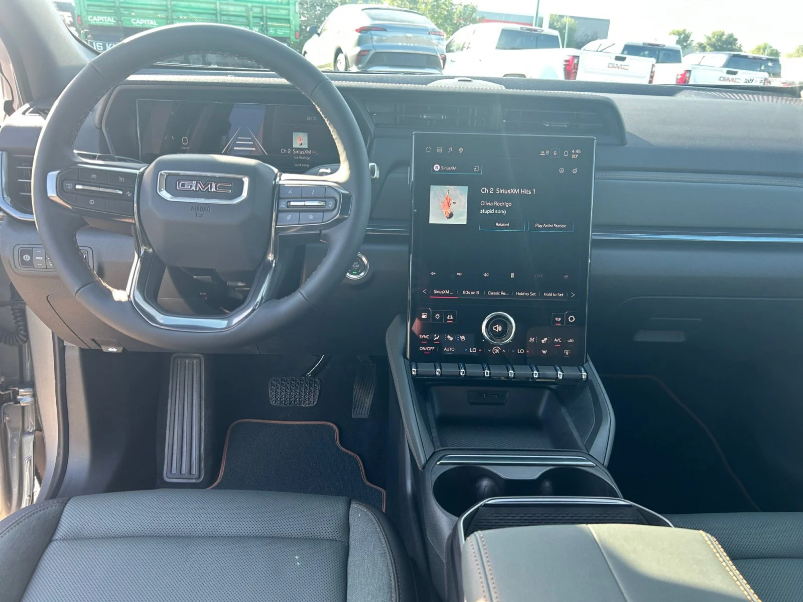New 2027 Sterling Metallic GMC AWD AT4 image 20