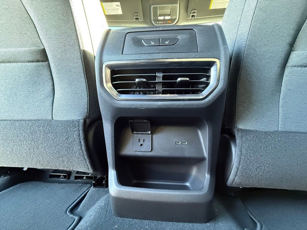 2026 GMC Sierra EV Elevation - Photo 29