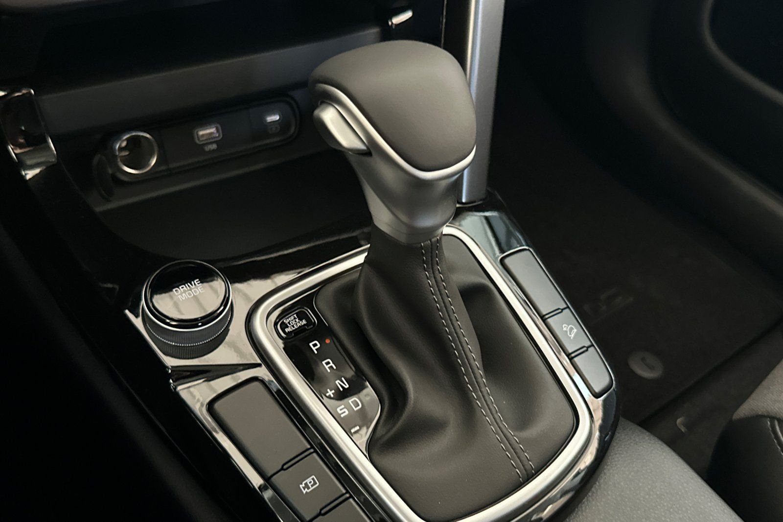 New 2026 Gray Kia S image 22