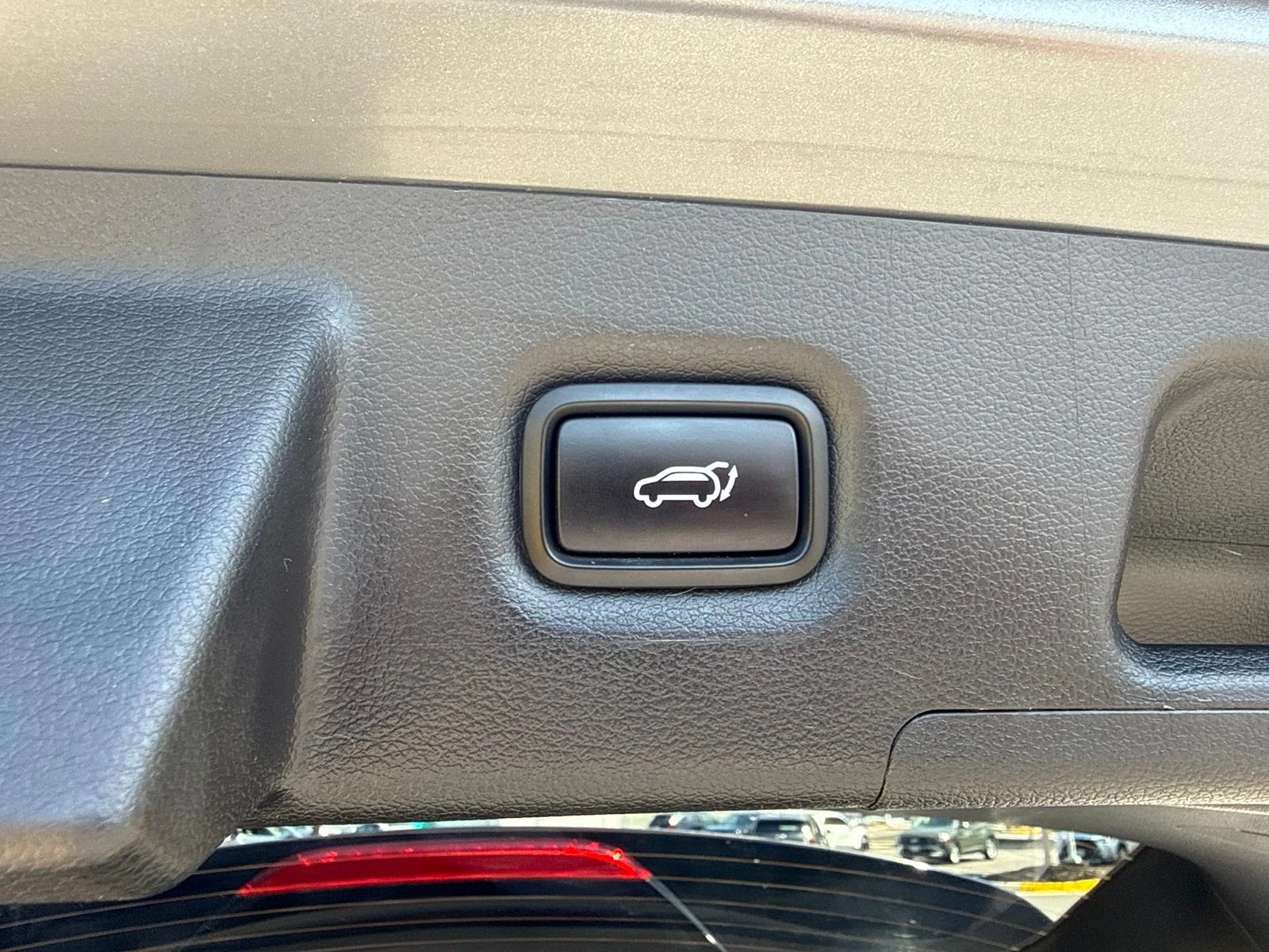 Used 2023 Gray Hyundai SEL Convenience image 22