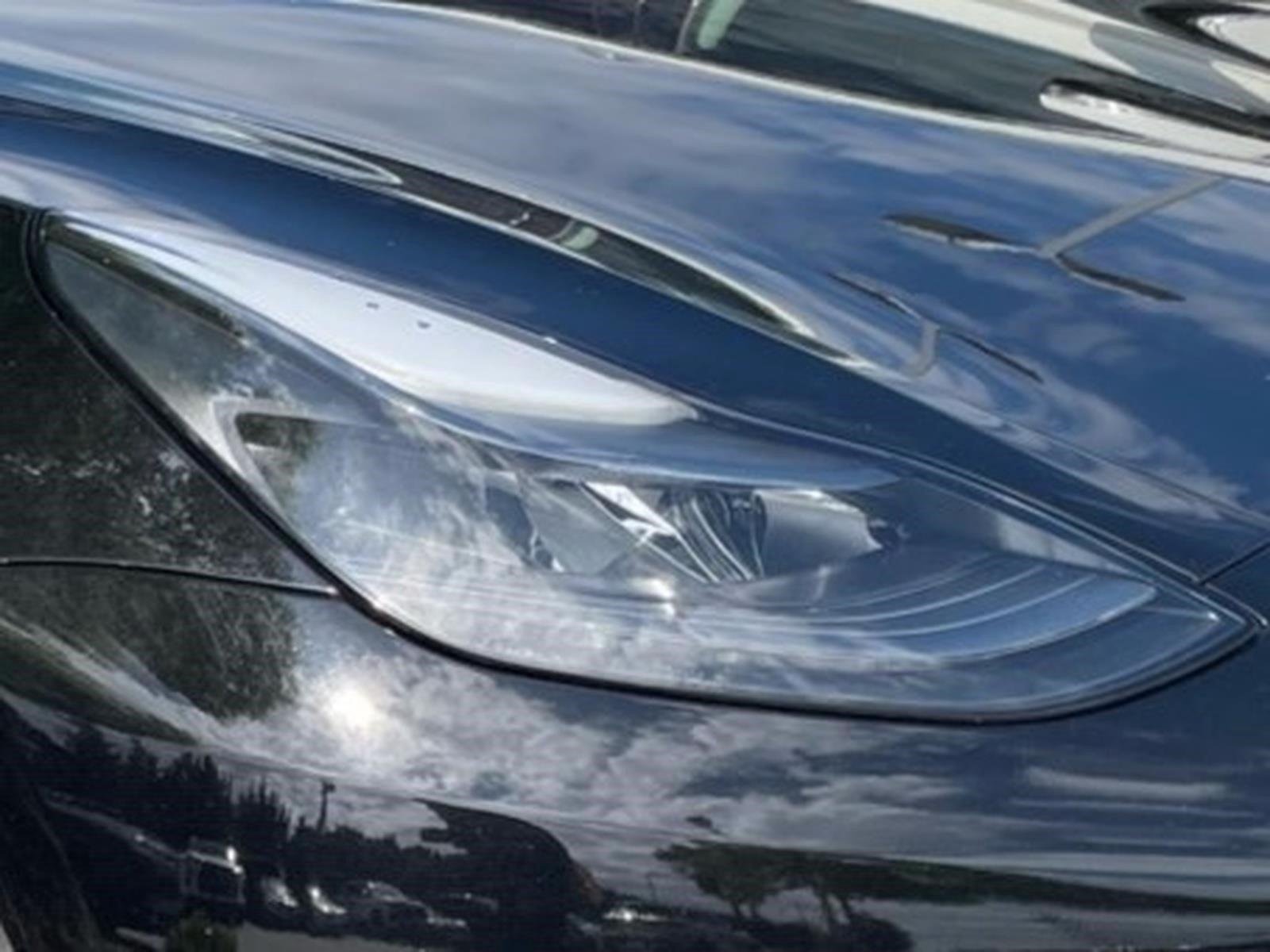 Used 2023  Tesla  image 14