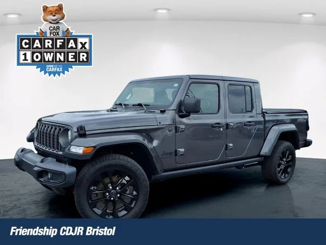 2025 Jeep Gladiator Nighthawk Auto's photo