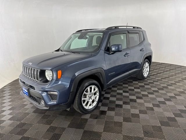 Used 2019 Blue Jeep Latitude image 4