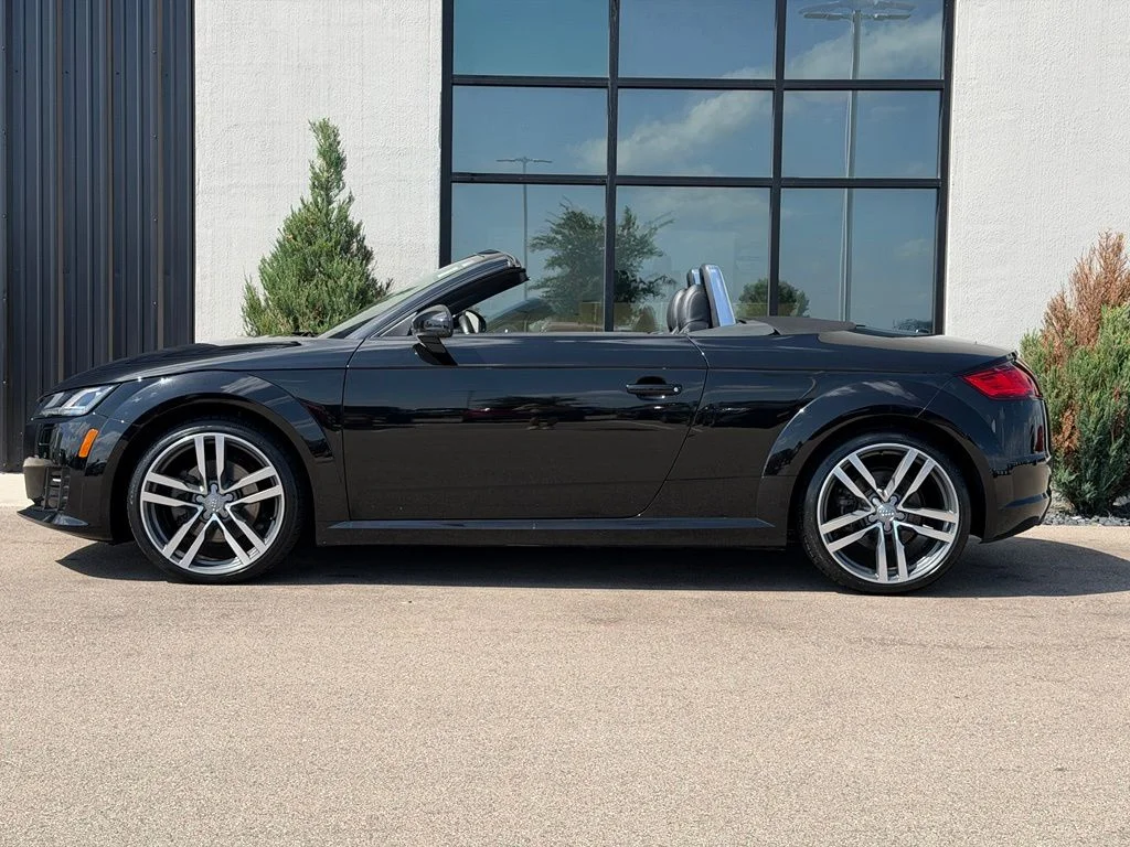 Used 2016 Black Audi 2.0T Roadster image 2
