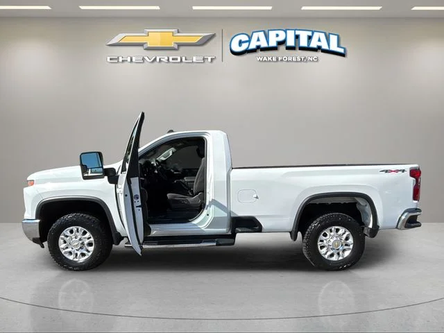 Used 2024 White Chevrolet LT image 3