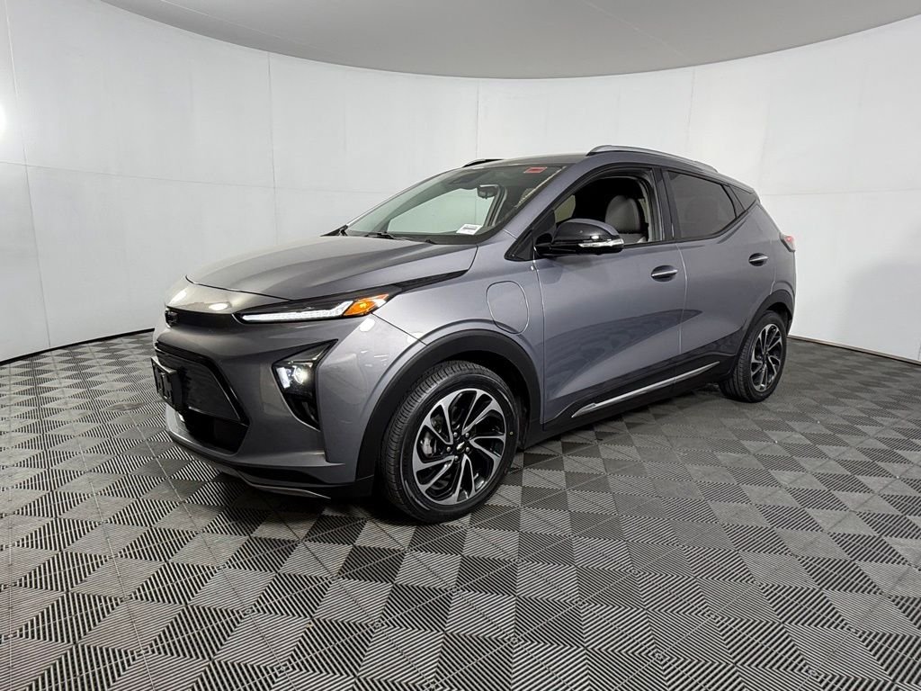 Used 2023 Chevrolet Bolt EUV Premier with VIN 1G1FZ6S00P4127777 for sale in Phoenix, AZ