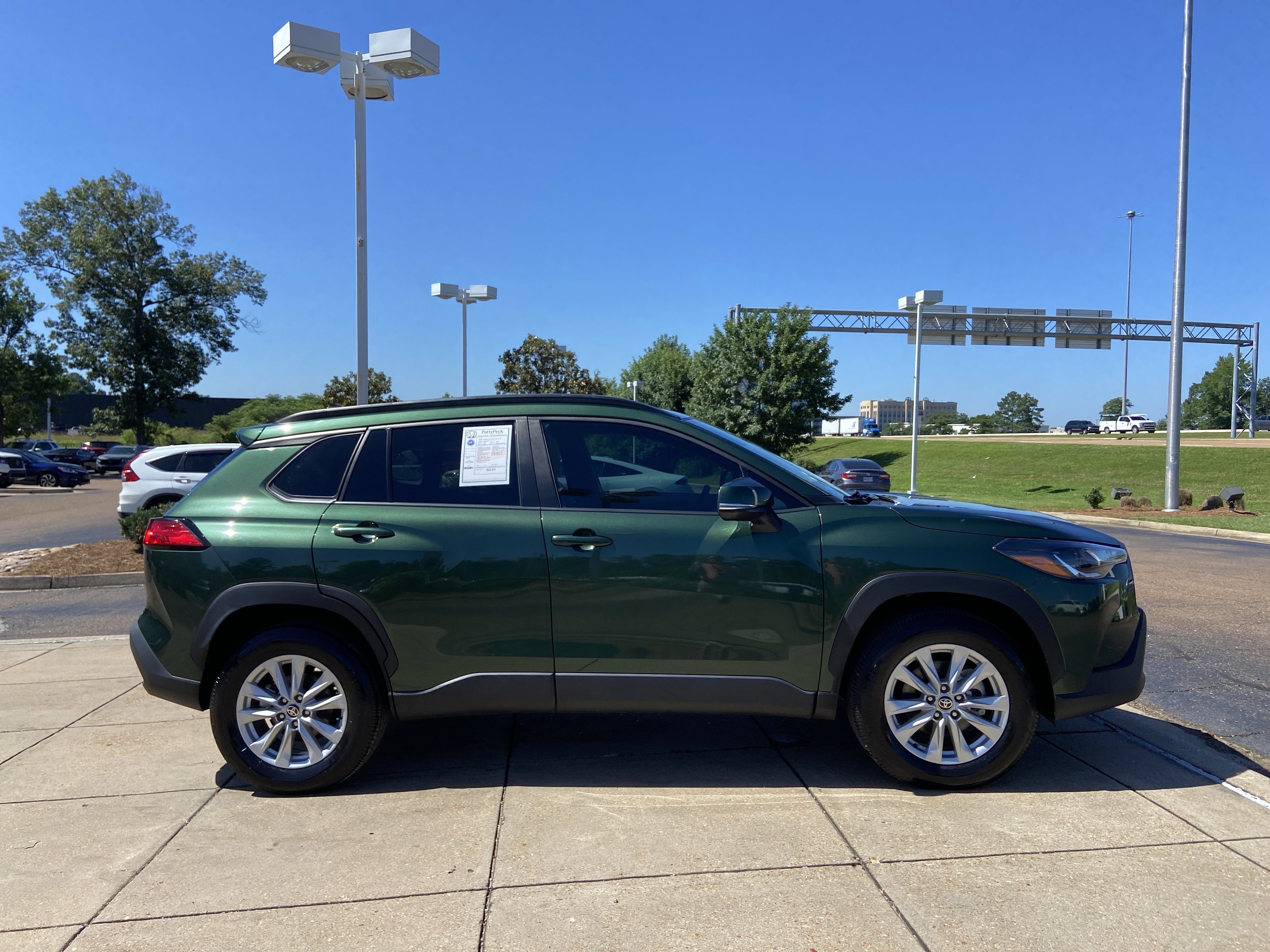 Used 2022 Cypress Toyota LE image 3