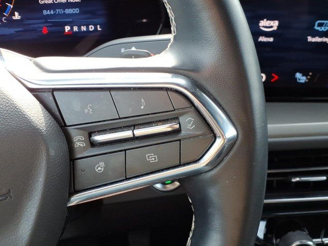 Used 2025 Summit White Chevrolet LT image 20