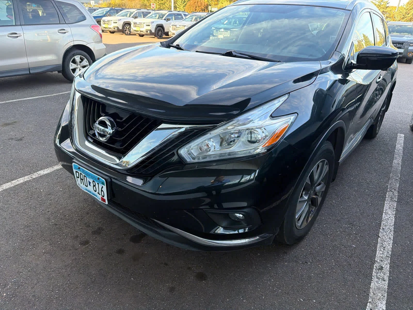 Used 2017 Magnetic Black Metallic Nissan SL image 2