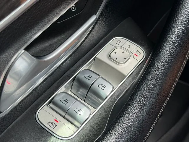 Used 2020 Silver Mercedes-Benz GLE 350 image 27