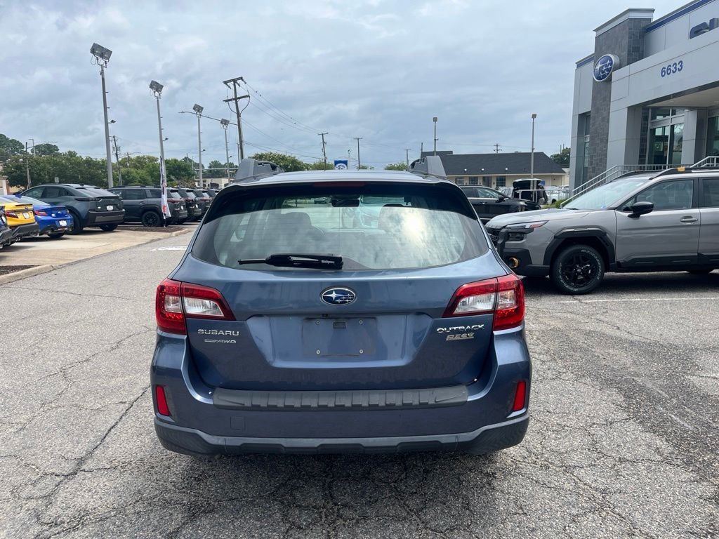 Used 2017 Blue Subaru 2.5i image 5