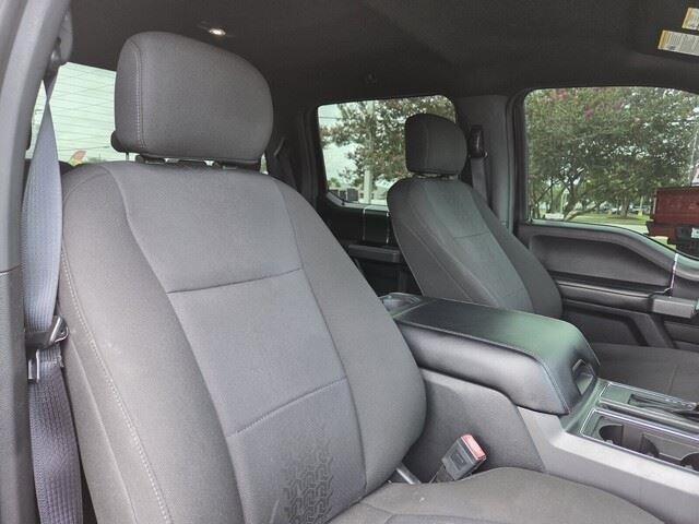 Used 2018 Magma Red Metallic Ford XLT image 31