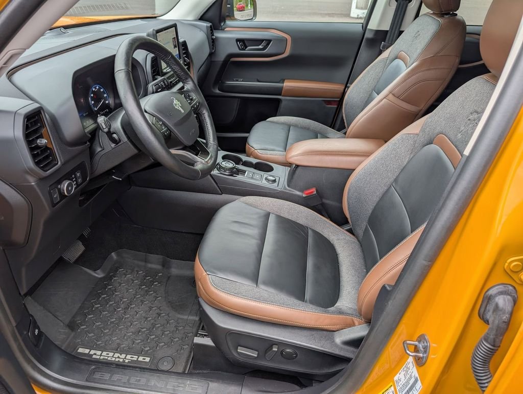 Used 2022 Orange Ford Outer Banks image 11
