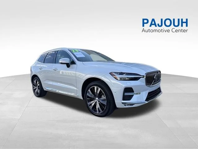 2023 Volvo XC60 B5 Plus Bright Theme AWD's photo
