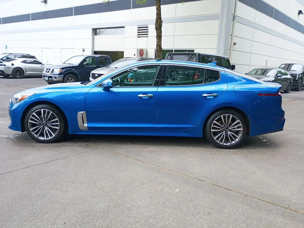 Used 2019 Micro Blue Kia Base image 7