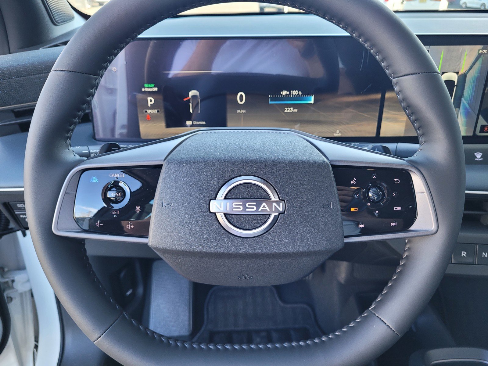2026 Nissan LEAF SV+ - Photo 12