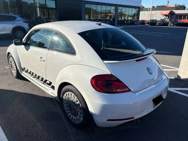 Used 2016  Volkswagen 1.8T SE image 5