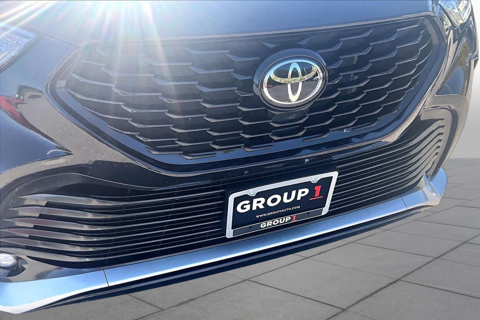 Used 2024 Midnight Black Metallic Toyota XSE image 30