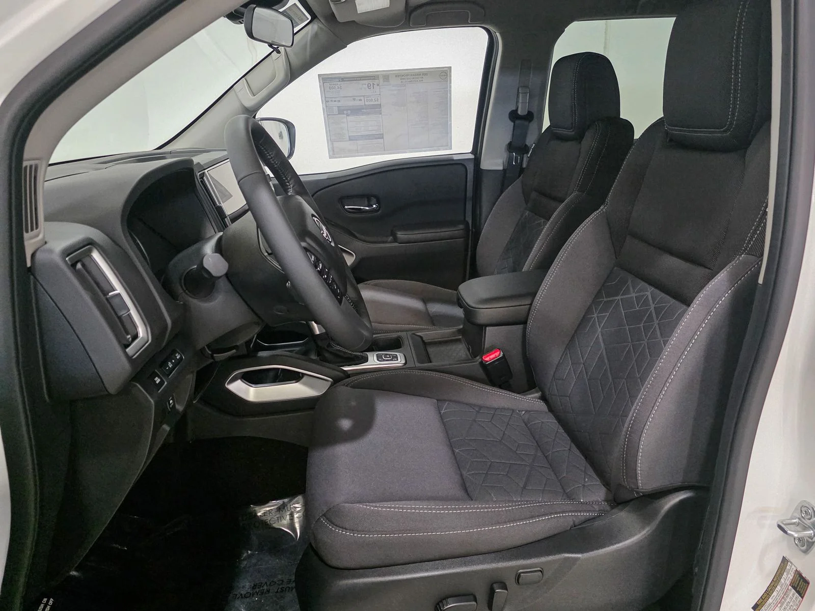 2026 Nissan Frontier SV - Photo 20