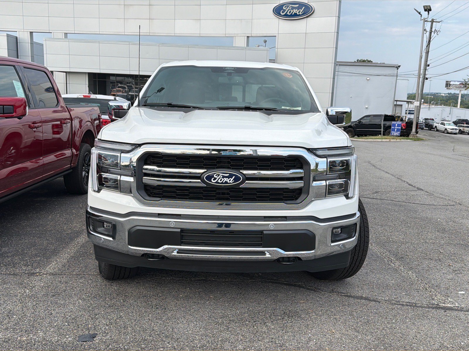 New 2026 Star White Metallic Tri-Coat Ford Lariat® image 7