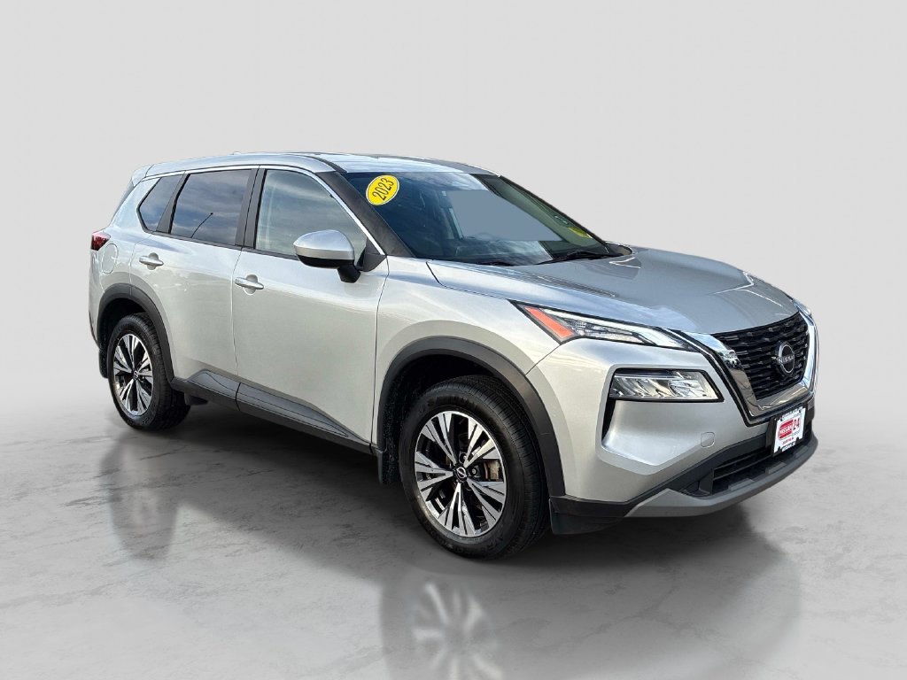 Used 2023 Silver Nissan SV image 3