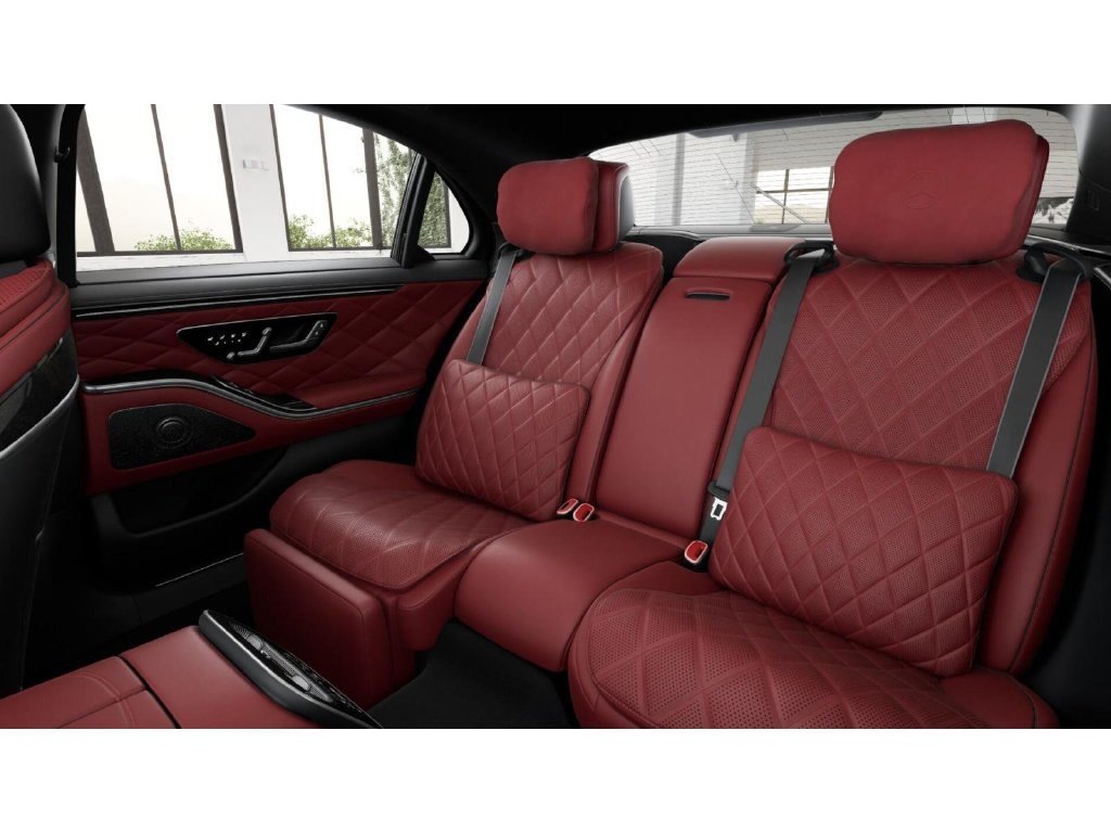 New 2027 Graphite Grey Metallic Mercedes-Benz S 580 image 5