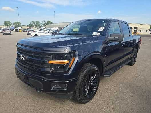 Used 2025 Antimatter Blue Metallic Ford XLT image 3