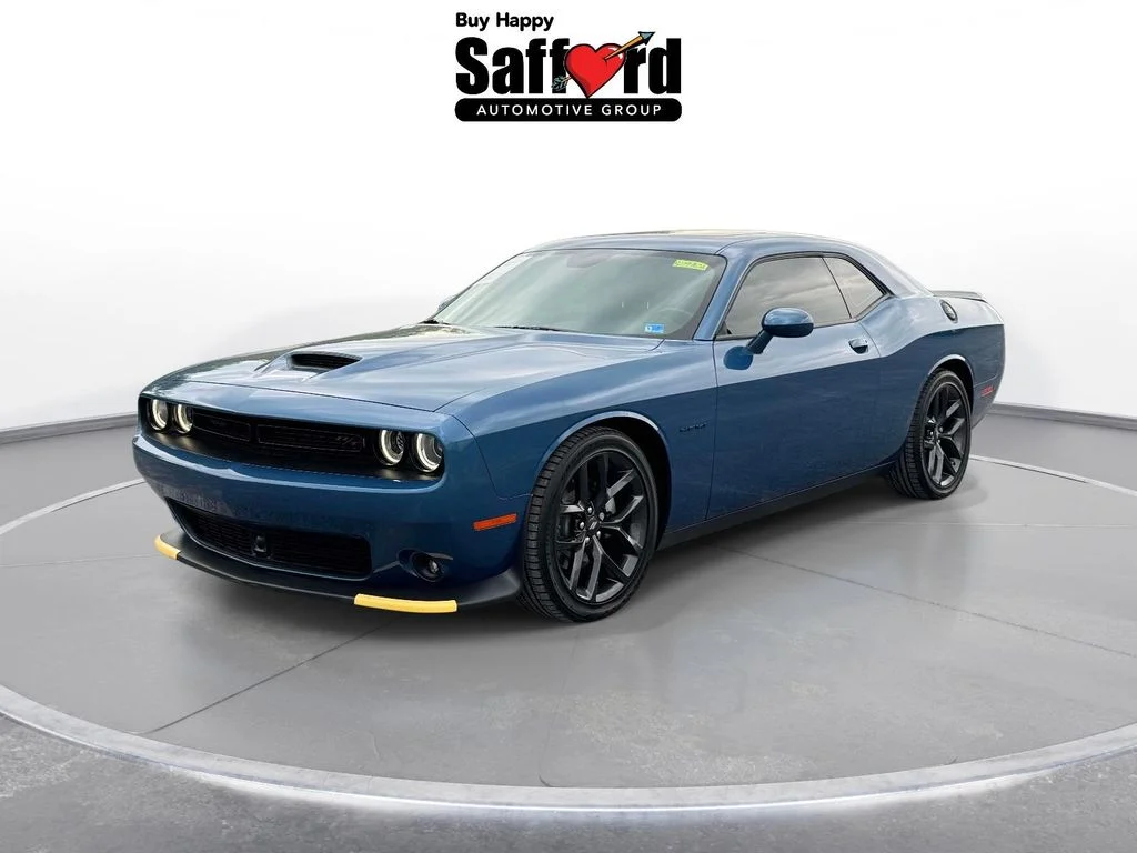 2022 Dodge Challenger R/T's photo