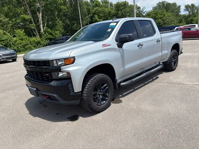 Used 2021 SILVER ICE METALLIC Chevrolet Custom Trail Boss image 5