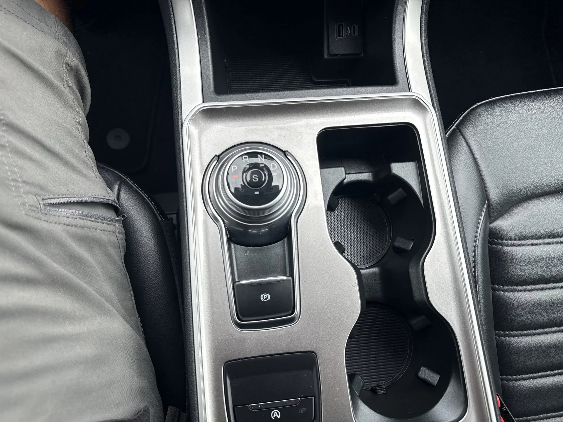 2024 Ford Edge SEL - Photo 20