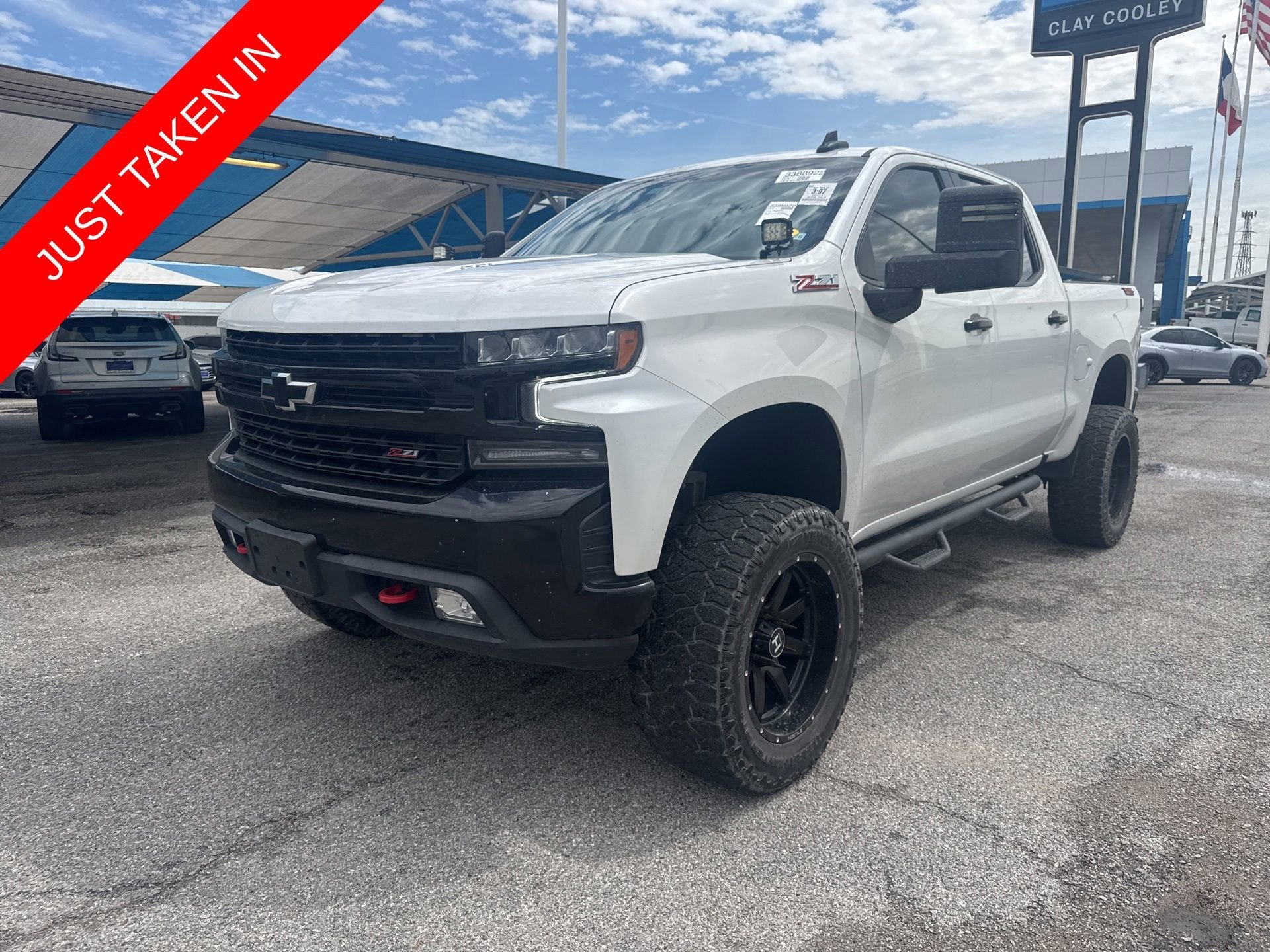 2021 Chevrolet Silverado 1500 LT Trail Boss 4X4 Crew Cab Short Box's photo
