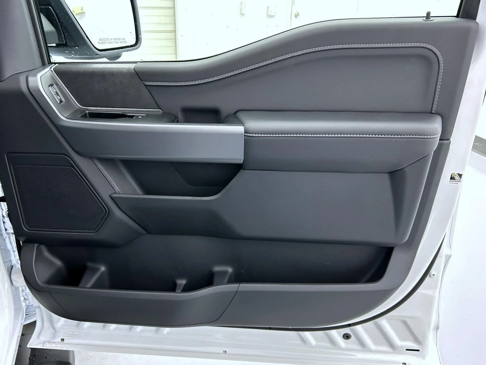 New 2026 White Ford XLT image 16