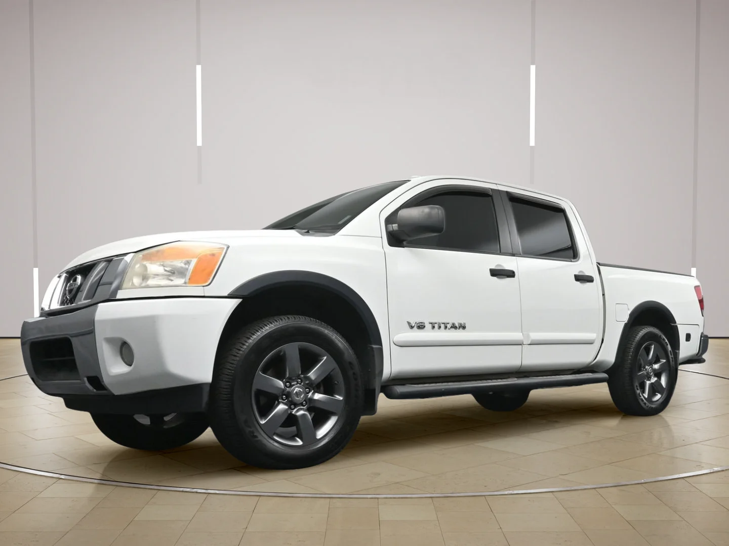 Used 2015 Glacier White Nissan SV image 16