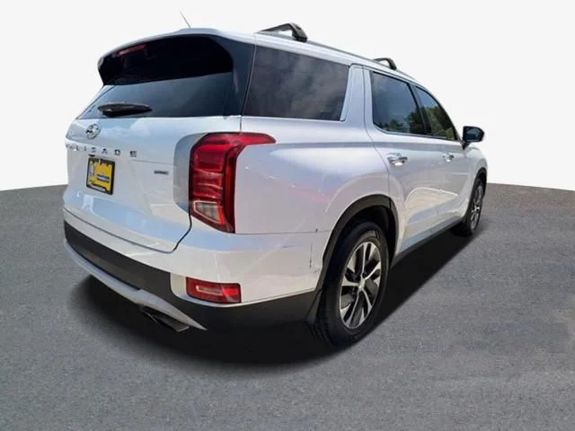 Used 2020 White Hyundai SEL image 2