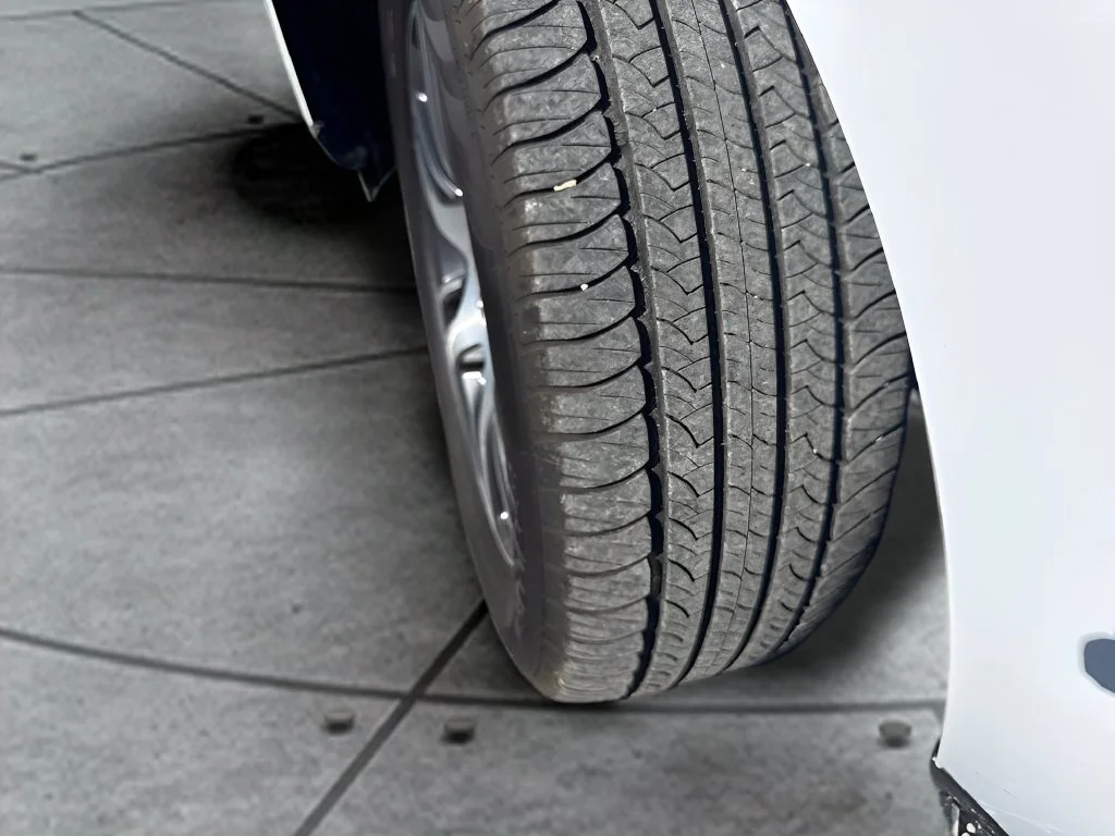 Used 2023 White Ford Limited image 36