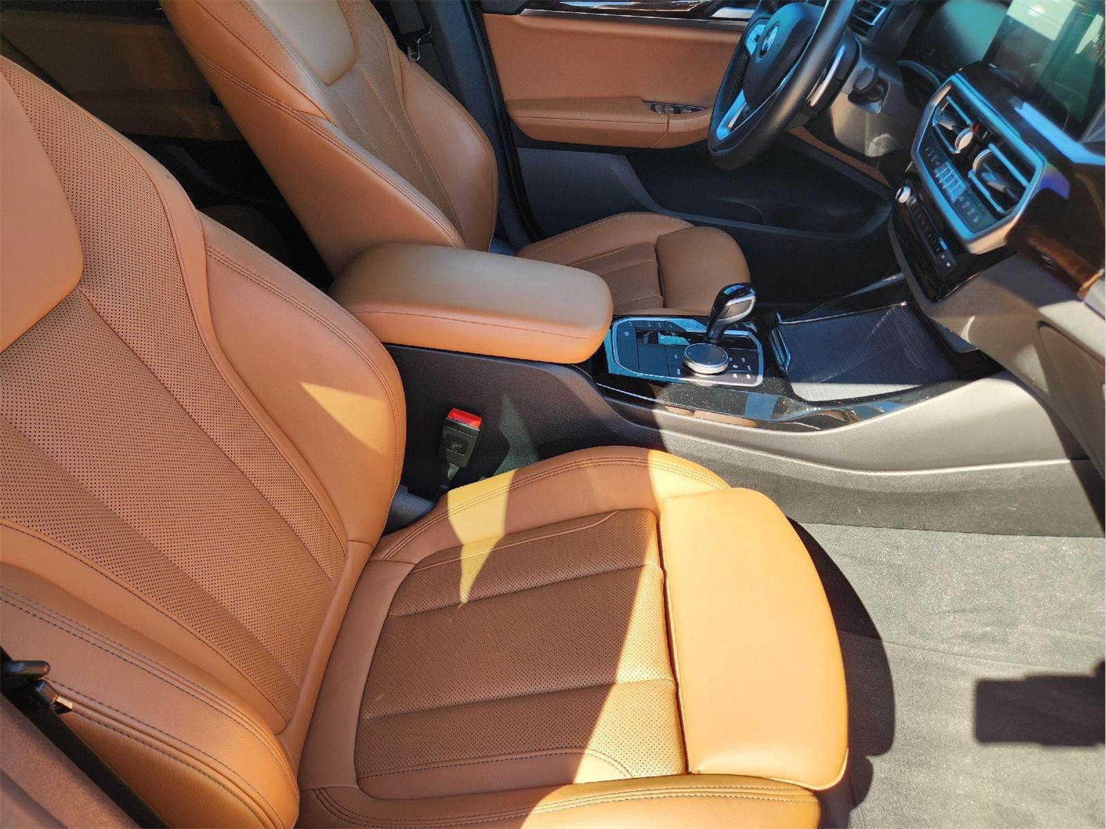 Used 2022 Phytonic Blue Metallic BMW sDrive30i image 13