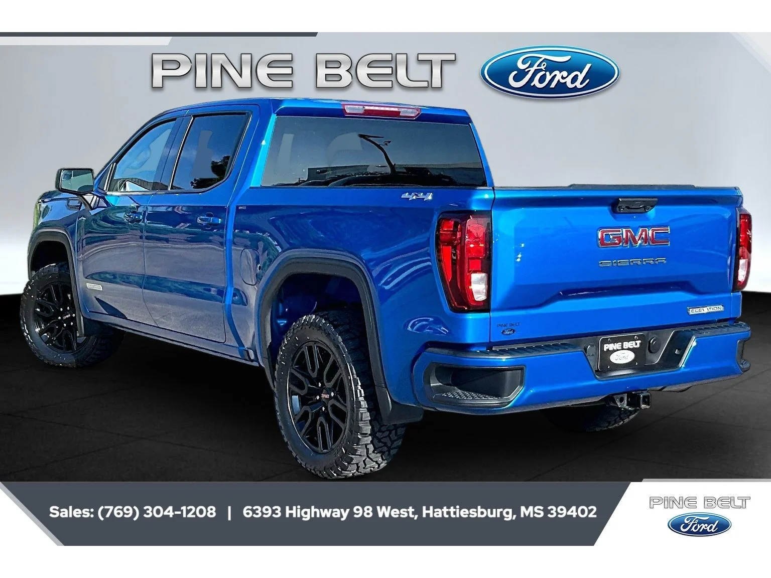 Used 2024 Dynamic Blue Metallic GMC Elevation image 2