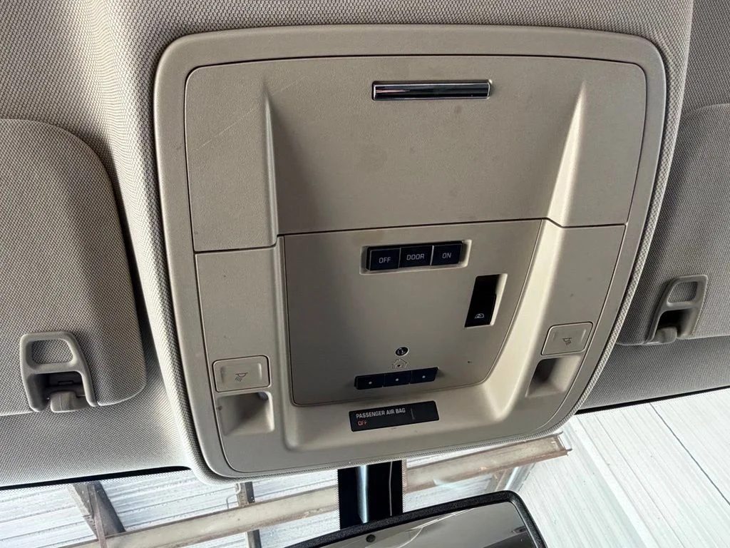 Used 2018 White Chevrolet LTZ image 35